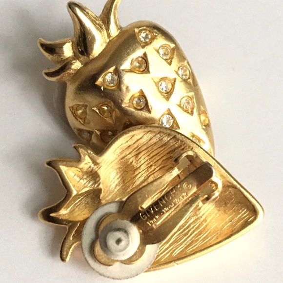 HOST PICK Givenchy | Vintage Strawberry Clip-ons - Picture 7 of 7